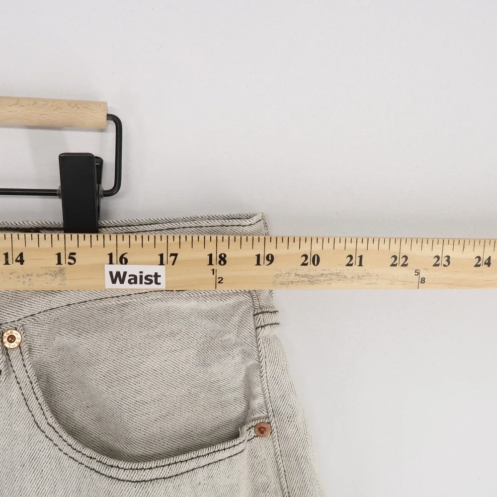 Levis 501 Jeans Mens‎ 42x34 Gray Button Fly Original Fit Straight Leg Denim